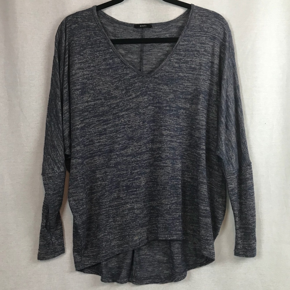 💋  ENTI Batwing  Blue V-neck sheer sweater